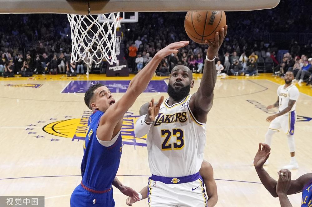 林诗栋在打 林诗栋在打